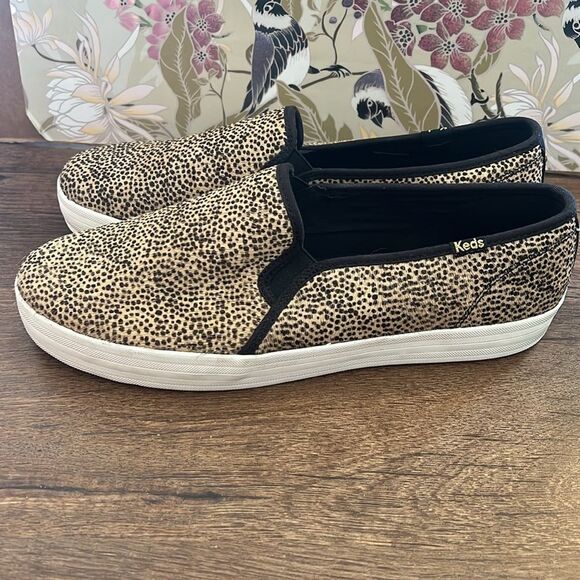 Keds for Kate Spade Tan and Black Slip-On Loafers - Picture 2 of 7